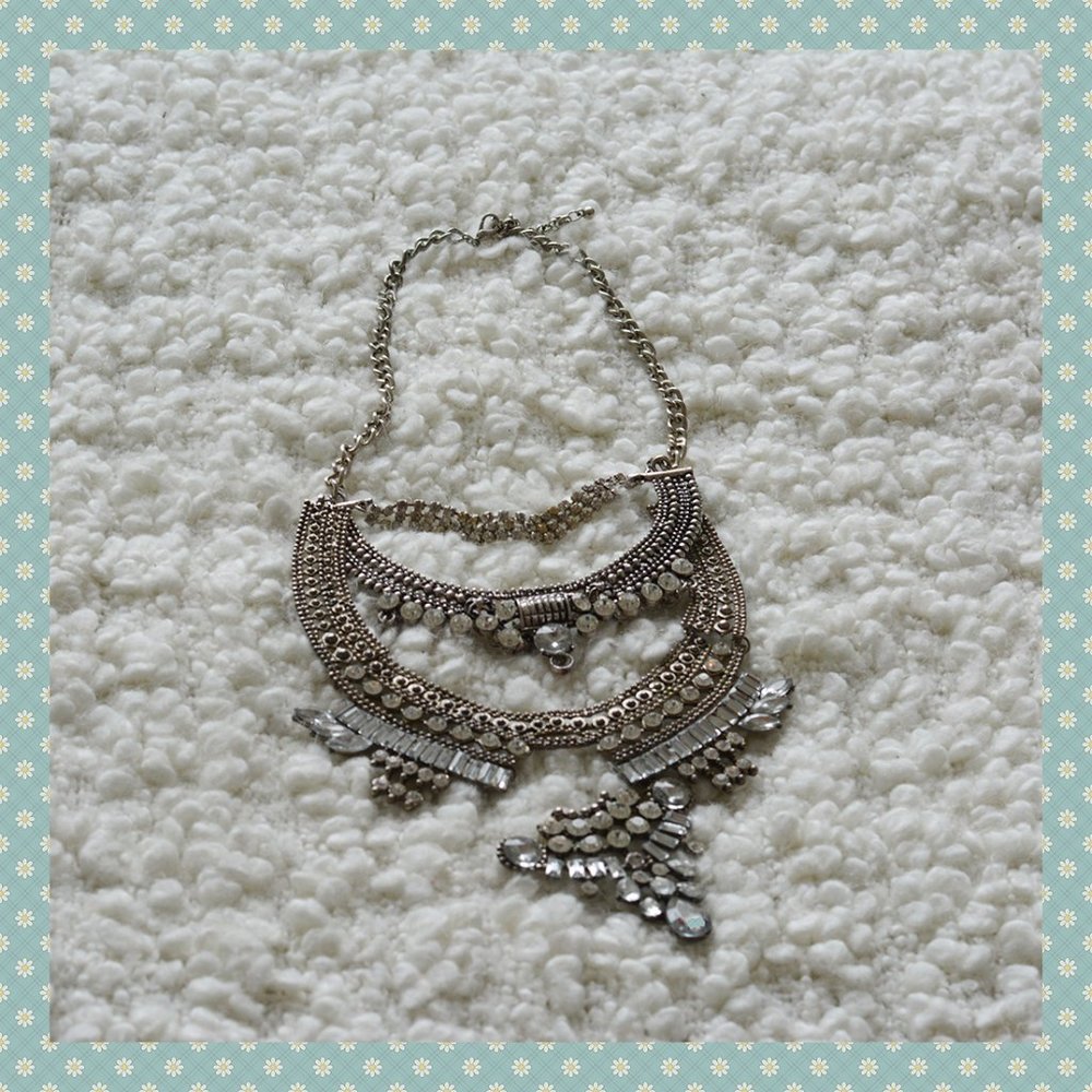 FREE Gift with Purchase - Statement‎ Necklace